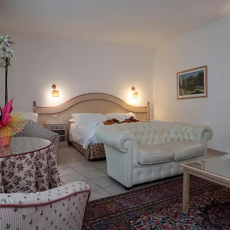 Antico Colle Toscano 4*