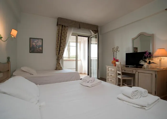 Antico Colle Toscano 4*